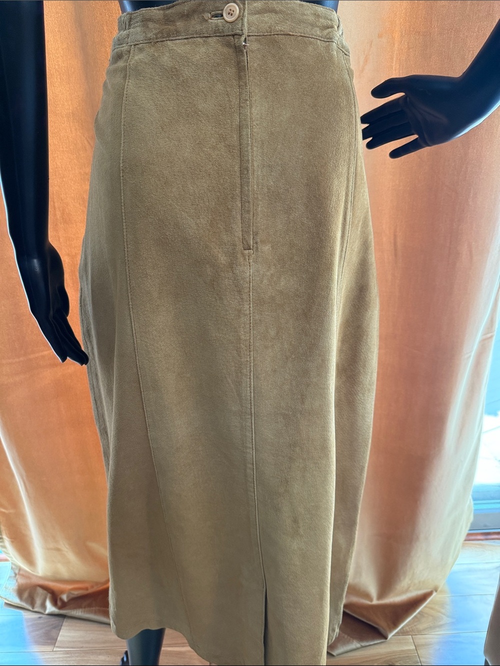 Classic Camel Suede Midi Skirt - Women - Picture 2 of 6